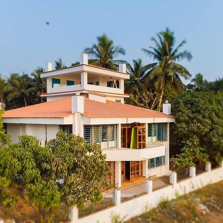 Gandaulim Lake View Villa المظهر الخارجي الصورة