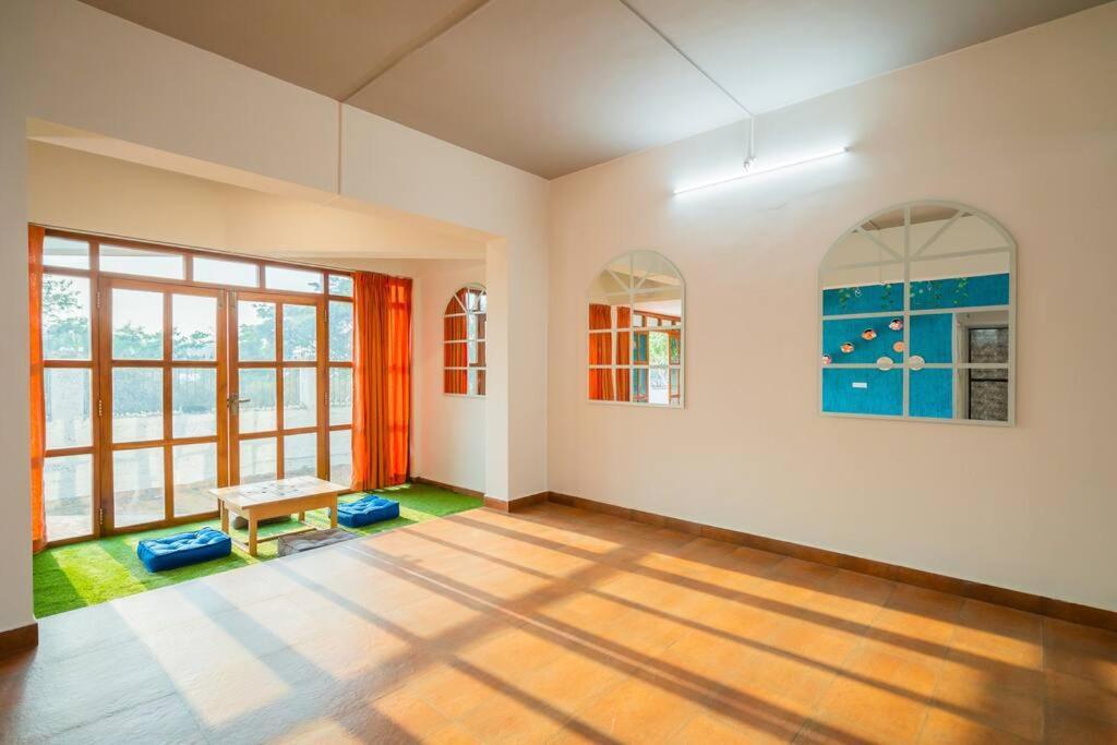 Gandaulim Lake View Villa المظهر الخارجي الصورة