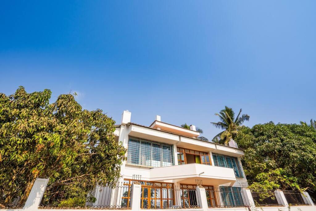 Gandaulim Lake View Villa المظهر الخارجي الصورة